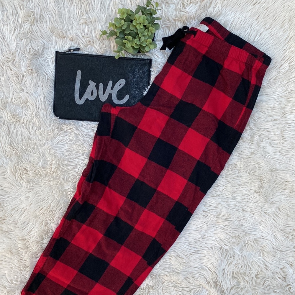 🎉2X HP🎉 Loft Buffalo Plaid Sleep Pants 💗 Red & Black